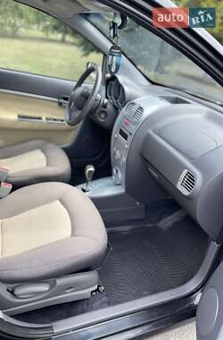 Хэтчбек Chery Kimo 2011 в 