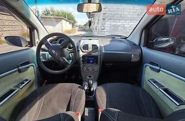 Хэтчбек Chery Kimo 2008 в 
