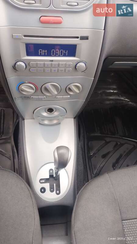 Хэтчбек Chery Kimo 2013 в Ровно