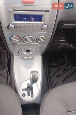 Хетчбек Chery Kimo 2013 в 