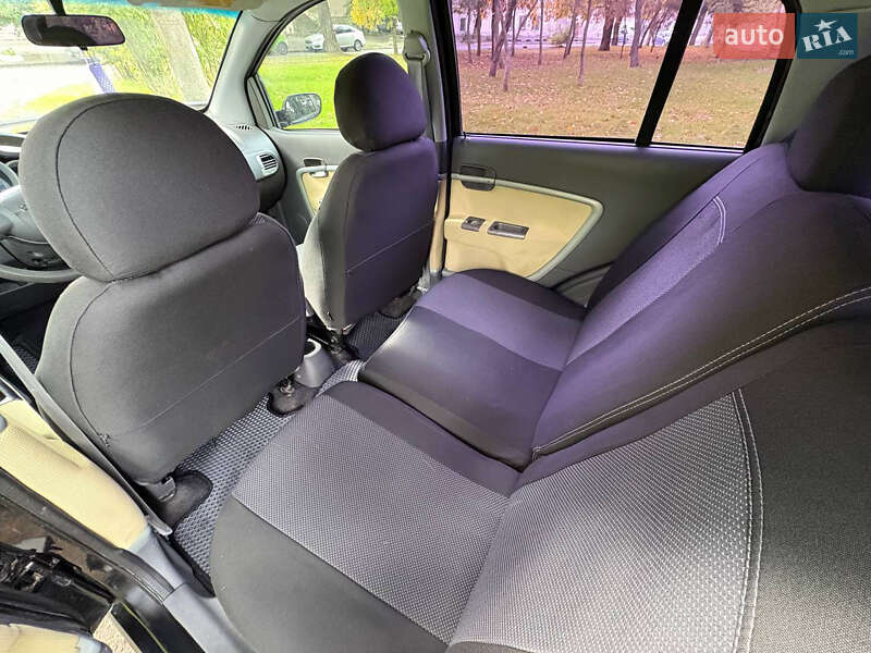 Хэтчбек Chery Kimo 2012 в Одессе