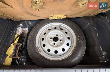 Хетчбек Chery Kimo 2012 в 