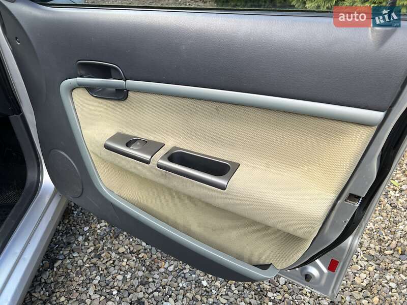 Хетчбек Chery Kimo 2011 в Рудниках фото 36 Хетчбек Chery Kimo 2011 в Рудниках