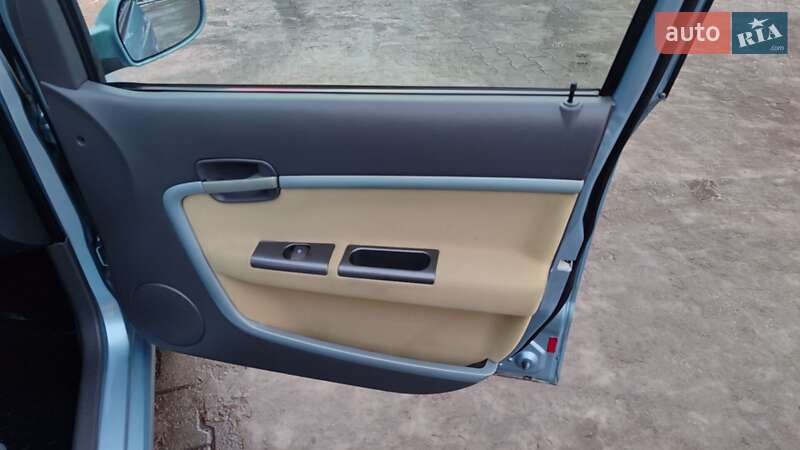 Хэтчбек Chery Kimo 2008 в Черновцах фото 7 Хэтчбек Chery Kimo 2008 в Черновцах