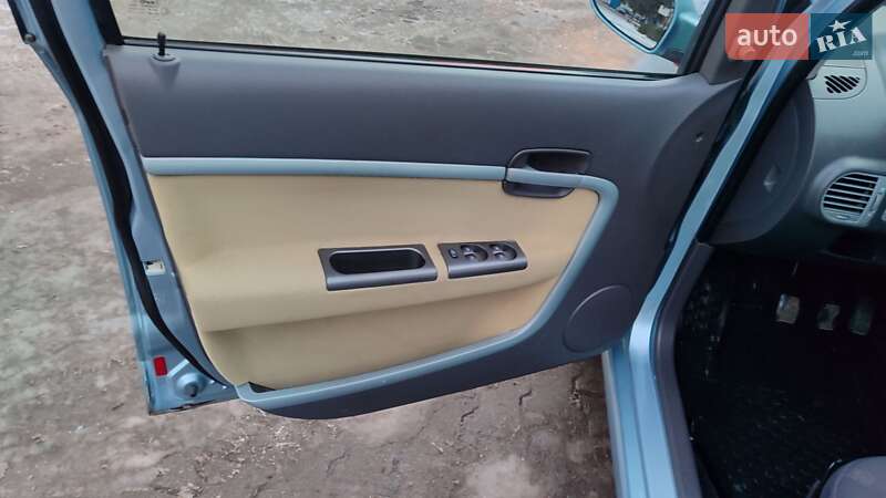 Хэтчбек Chery Kimo 2008 в Черновцах фото 16 Хэтчбек Chery Kimo 2008 в Черновцах