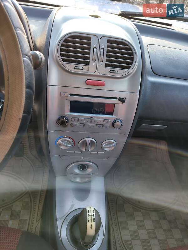 Хэтчбек Chery Kimo 2008 в Чернигове