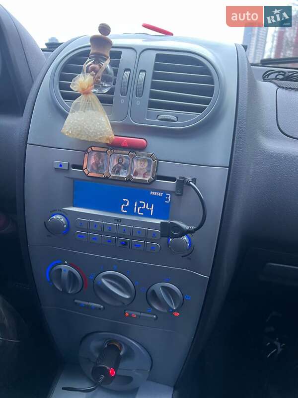 Хэтчбек Chery Kimo 2011 в Киеве фото 21 Хэтчбек Chery Kimo 2011 в Киеве