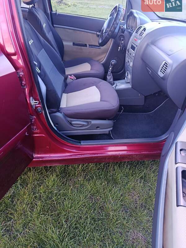 Хэтчбек Chery Kimo 2008 в Ромнах