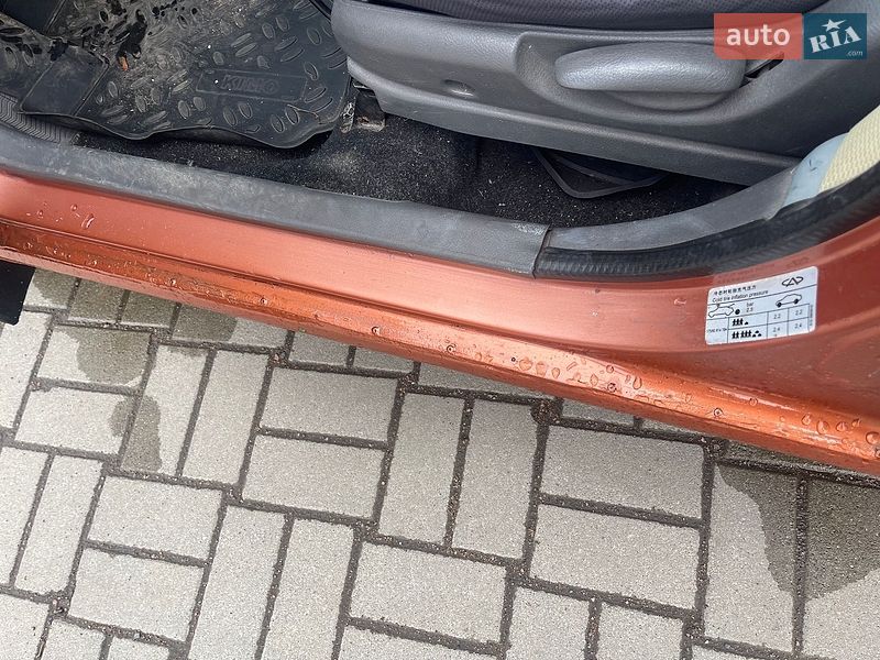 Хэтчбек Chery Kimo 2008 в Коростене