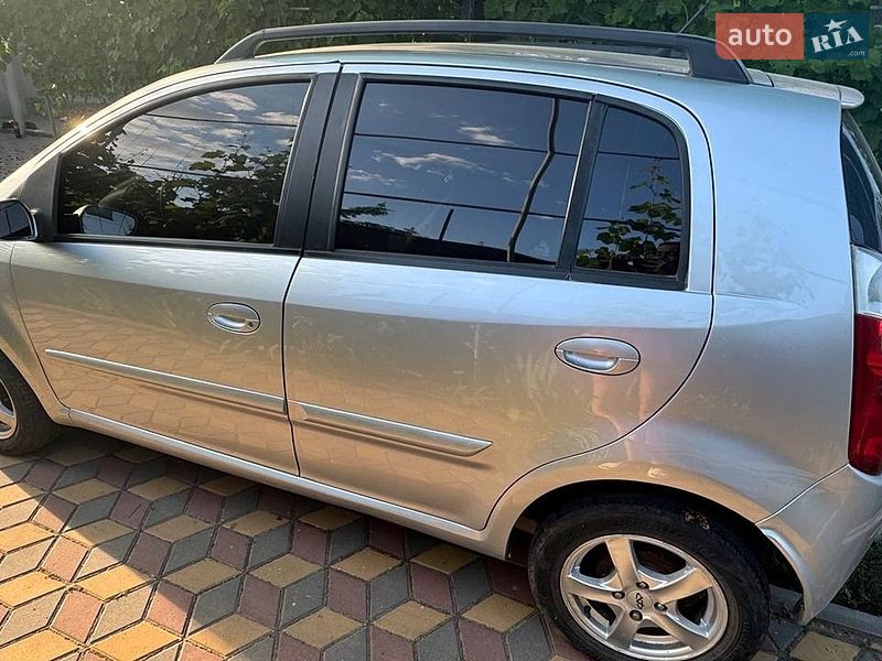 Хэтчбек Chery Kimo 2013 в Измаиле фото 4 Хэтчбек Chery Kimo 2013 в Измаиле