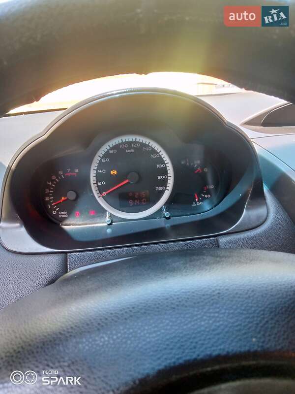 Седан Chery M11 2012 в Рахове