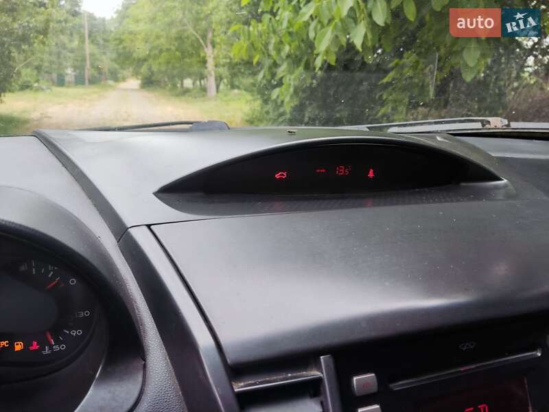 Седан Chery M11 2012 в Теплике