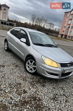 Седан Chery M11 2011 в Долині