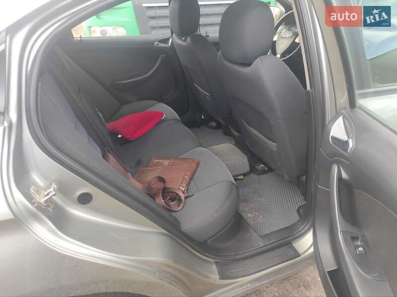 Седан Chery M11 2011 в Прилуках
