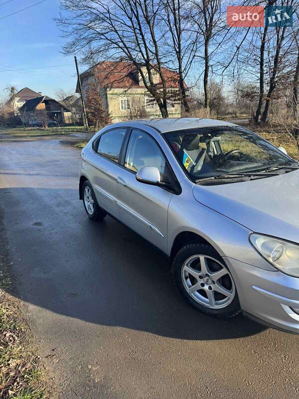 Седан Chery M11 2011 в Жидачове