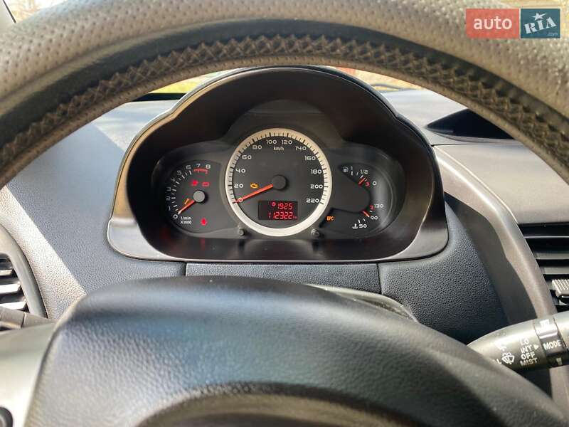 Седан Chery M11 2010 в Славянске