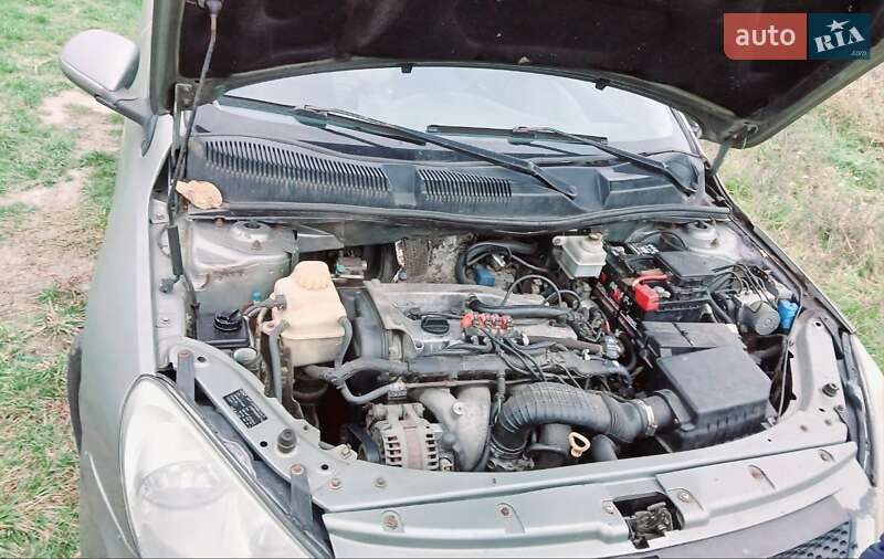 Седан Chery M11 2011 в Обухове