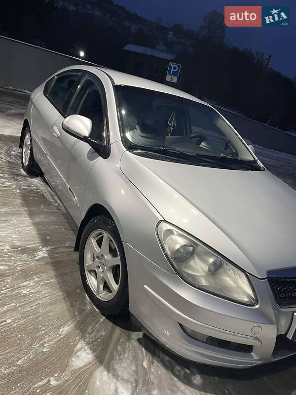 Седан Chery M11 2011 в Мукачево