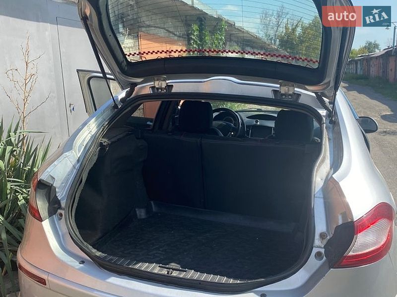 Седан Chery M11 2011 в Кривому Розі