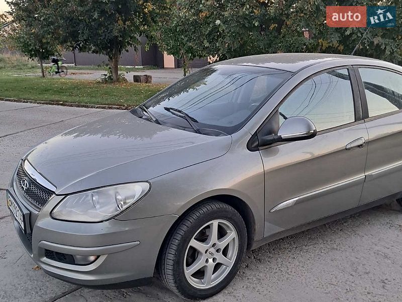 Chery M11 2011