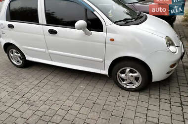 Хэтчбек Chery QQ 2012 в 