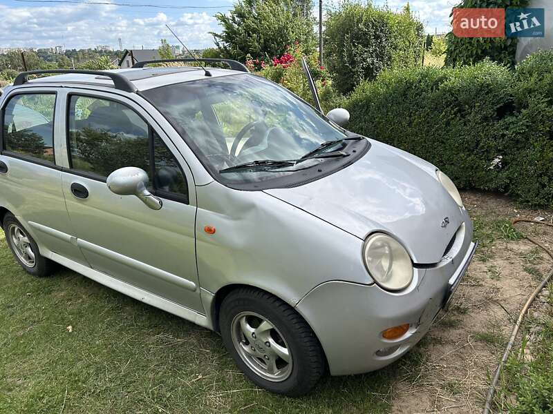 Хэтчбек Chery QQ 2012 в 