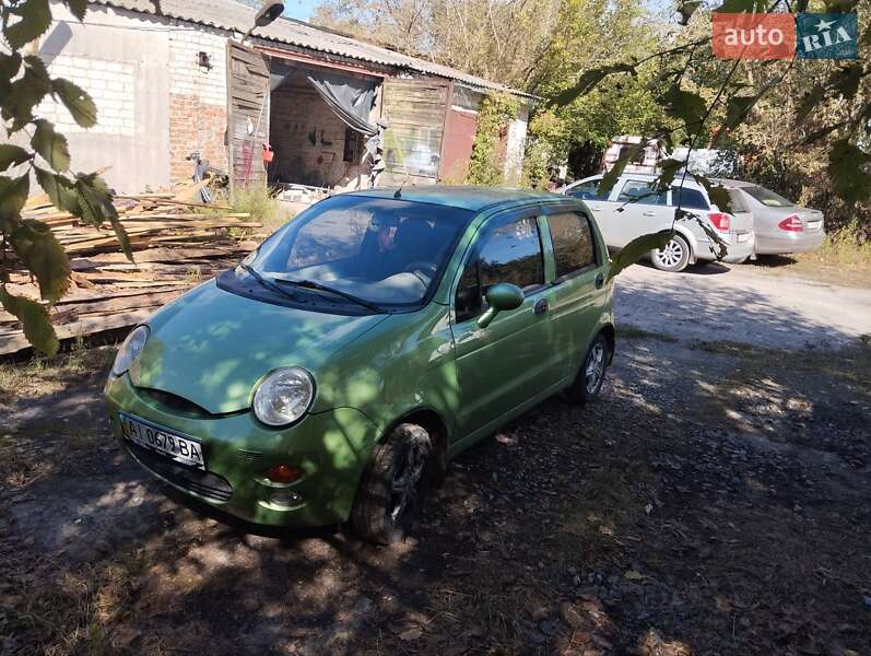 Хэтчбек Chery QQ 2010 в Бобровице