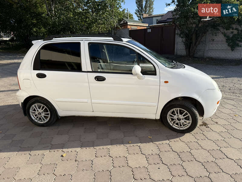 Хетчбек Chery QQ 2011 в Дніпрі