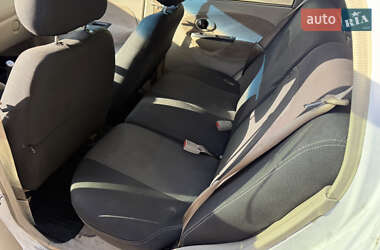 Хэтчбек Chery QQ 2011 в 