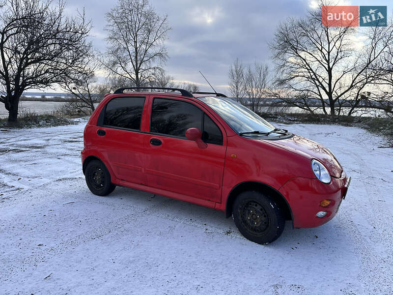 Хэтчбек Chery QQ 2011 в Слобожанском