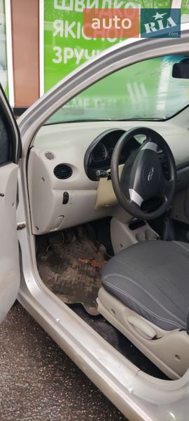 Хетчбек Chery QQ 2008 в Краснограді