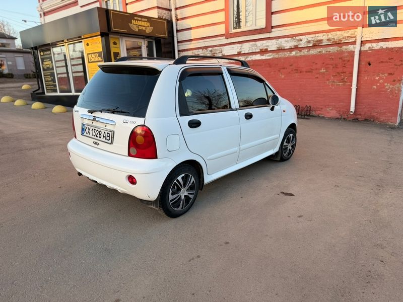 Хэтчбек Chery QQ 2012 в Богодухове
