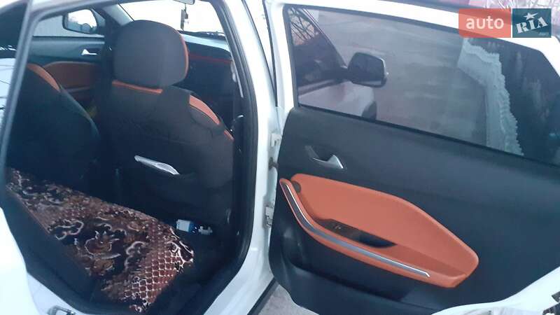 Хэтчбек Chery Tiggo 2 2017 в Кропивницком фото 8 Хэтчбек Chery Tiggo 2 2017 в Кропивницком