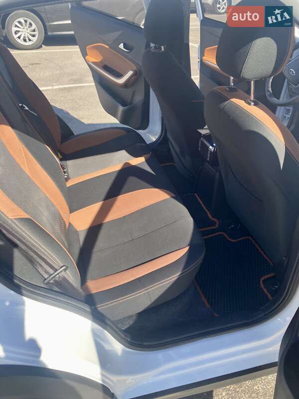 Внедорожник / Кроссовер Chery Tiggo 2 2020 в Черкассах фото 5 Внедорожник / Кроссовер Chery Tiggo 2 2020 в Черкассах