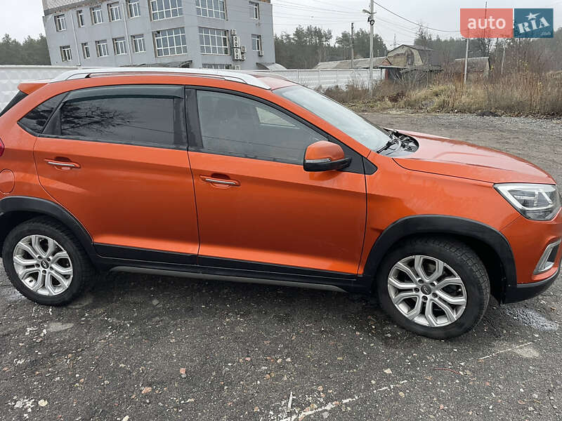 Внедорожник / Кроссовер Chery Tiggo 2 2017 в Буче