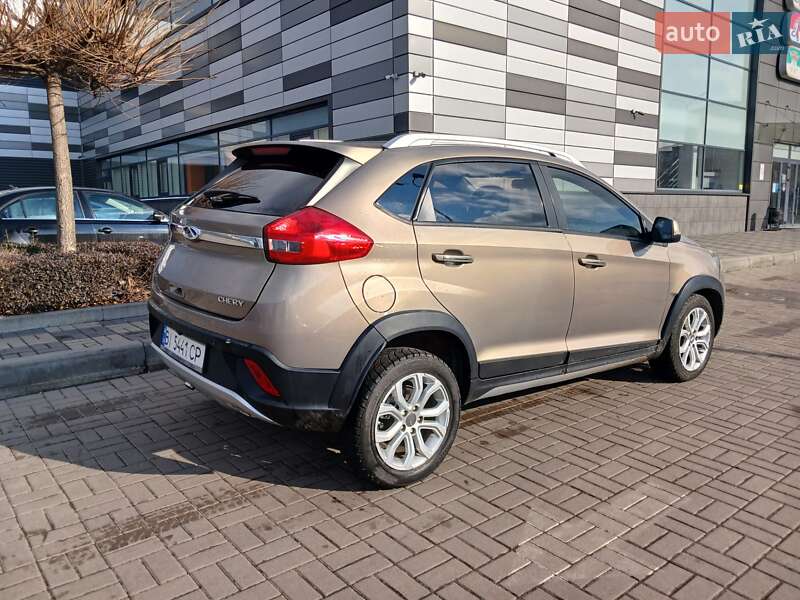 Внедорожник / Кроссовер Chery Tiggo 2 2017 в Черкассах