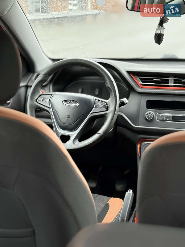 Внедорожник / Кроссовер Chery Tiggo 2 2020 в Киеве