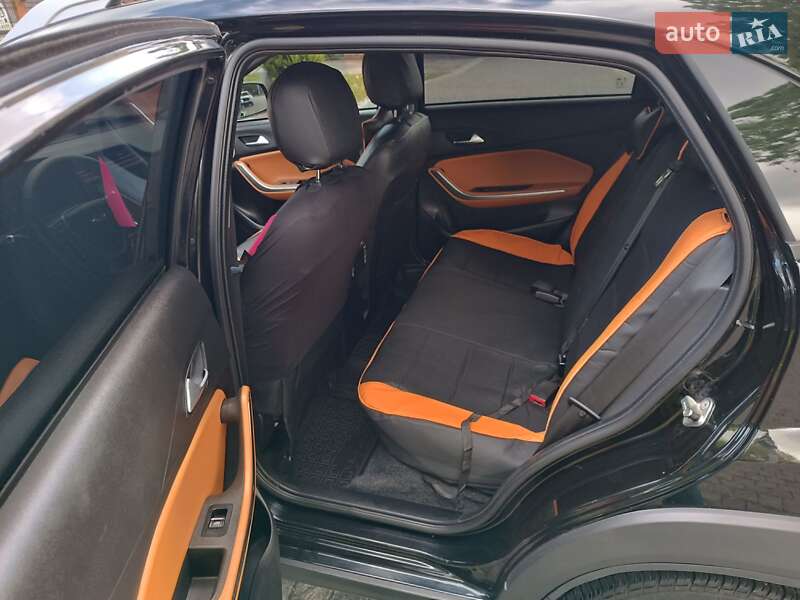 Внедорожник / Кроссовер Chery Tiggo 2 2020 в Киеве