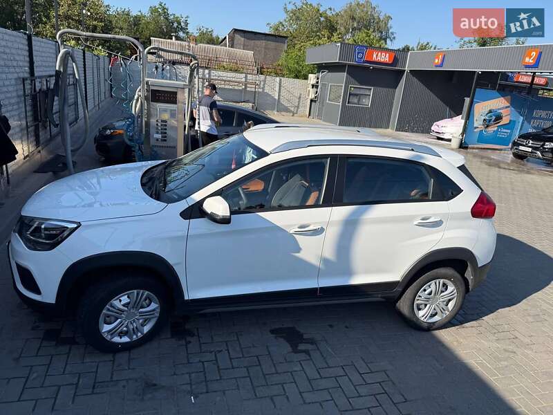 Внедорожник / Кроссовер Chery Tiggo 2 2022 в Запорожье