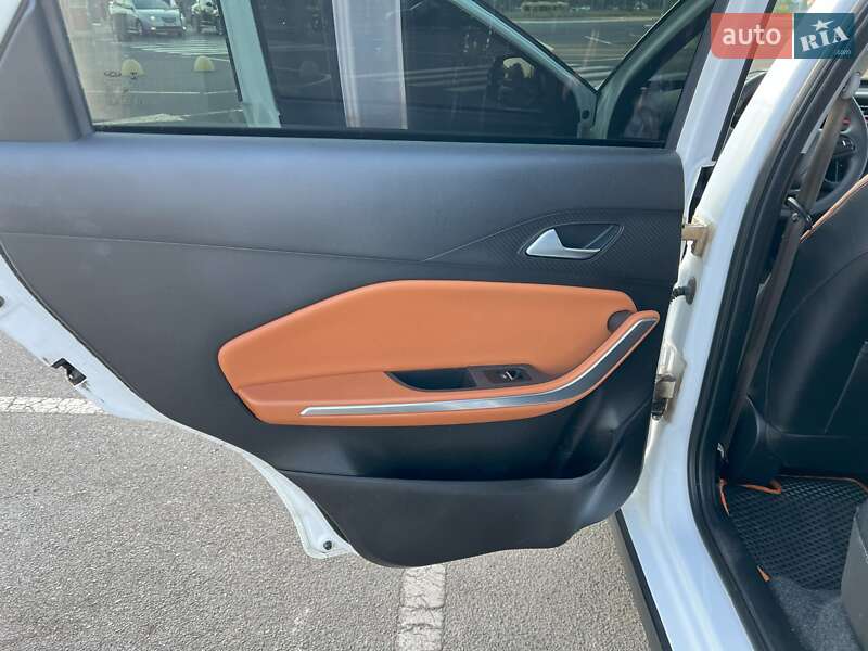 Внедорожник / Кроссовер Chery Tiggo 2 2020 в Киеве
