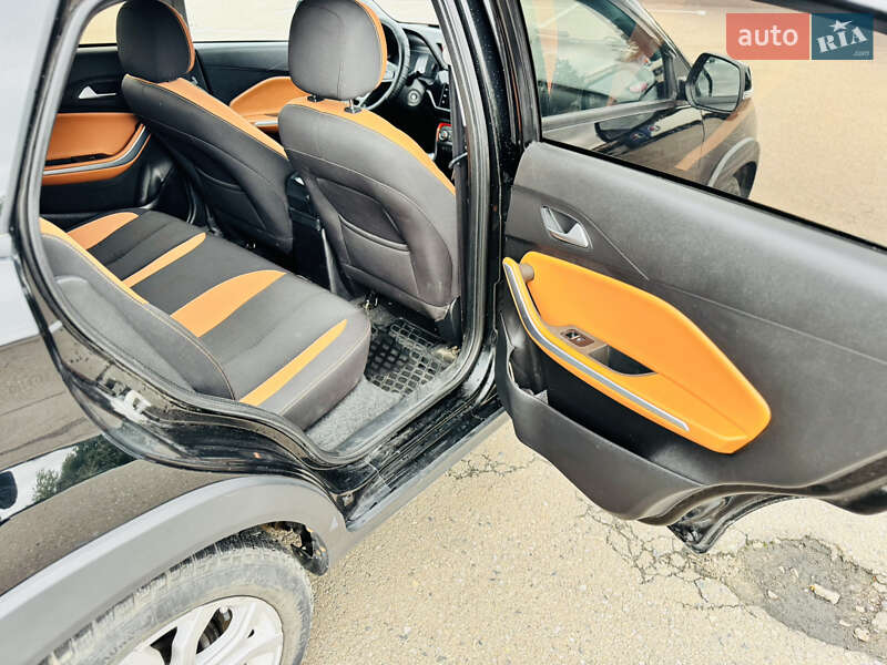 Внедорожник / Кроссовер Chery Tiggo 2 2018 в Ровно