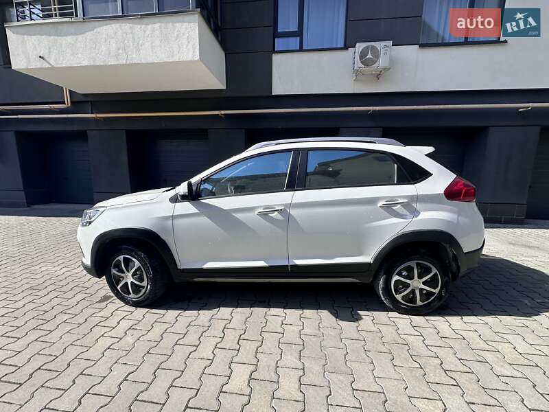 Внедорожник / Кроссовер Chery Tiggo 2 2021 в Тернополе