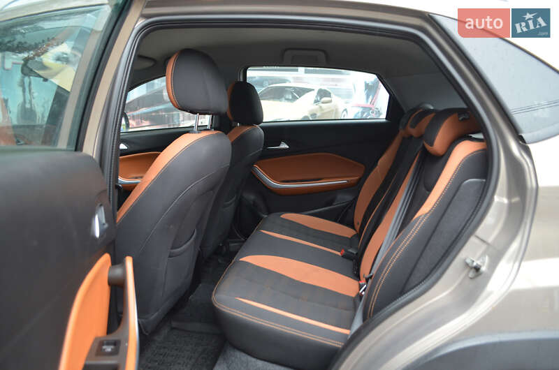 Внедорожник / Кроссовер Chery Tiggo 2 2018 в Киеве фото 14 Внедорожник / Кроссовер Chery Tiggo 2 2018 в Киеве
