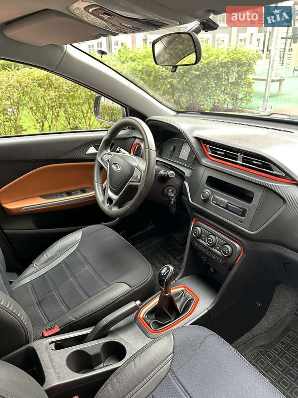 Внедорожник / Кроссовер Chery Tiggo 2 2020 в Киеве