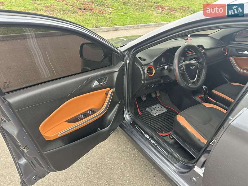 Позашляховик / Кросовер Chery Tiggo 2 2019 в Кривому Розі