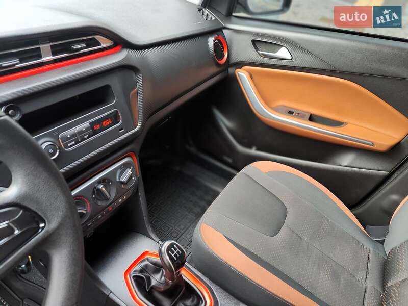 Позашляховик / Кросовер Chery Tiggo 2 2020 в Києві фото 38 Позашляховик / Кросовер Chery Tiggo 2 2020 в Києві