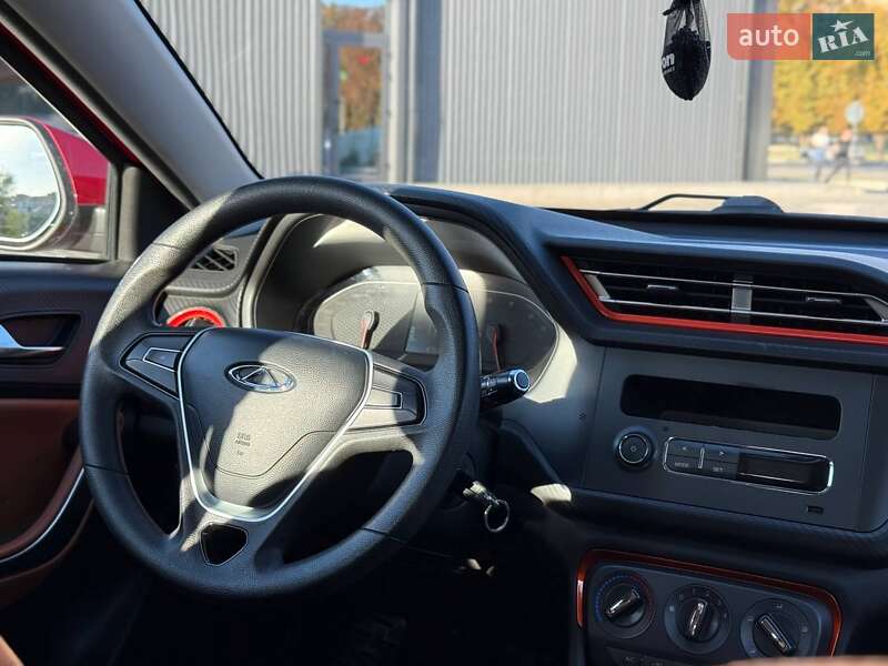 Позашляховик / Кросовер Chery Tiggo 2 2020 в Кривому Розі