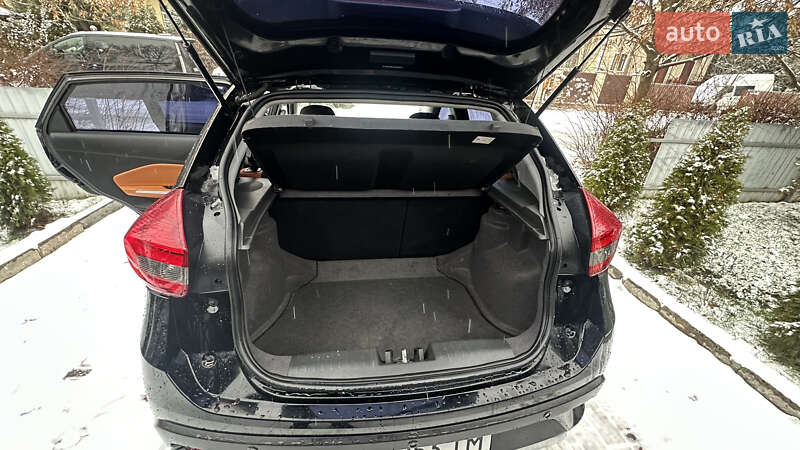 Внедорожник / Кроссовер Chery Tiggo 2 2018 в Киеве фото 32 Внедорожник / Кроссовер Chery Tiggo 2 2018 в Киеве