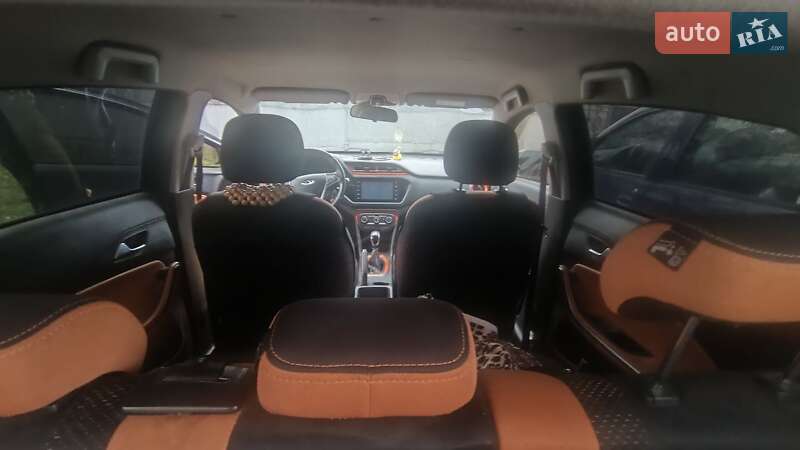 Внедорожник / Кроссовер Chery Tiggo 2 2017 в Черкассах