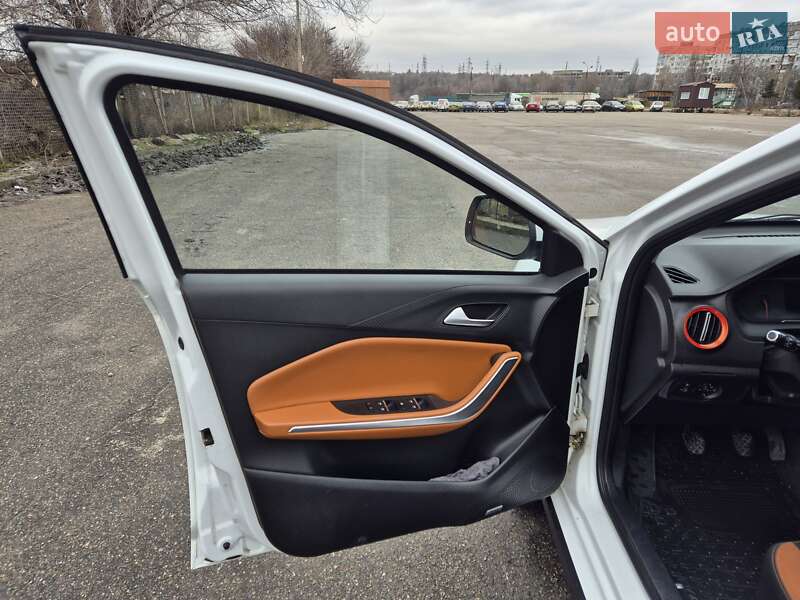 Внедорожник / Кроссовер Chery Tiggo 2 2019 в Запорожье